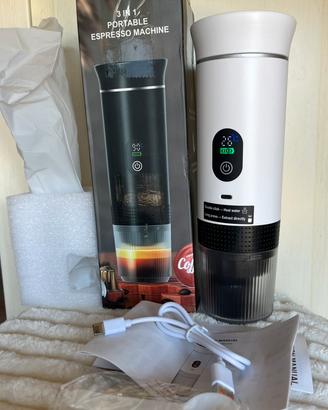 Macchinetta del caffè portatile, bianca. Nuova
