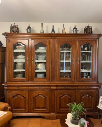 Credenza/Vetrina in legno massello stile classico