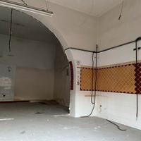 Locale per attività commerciali