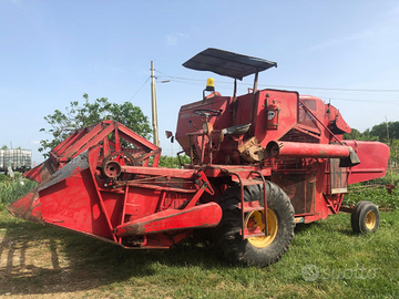 Mietitrebbia Massey Ferguson