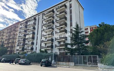 Appartamento a Bari Via minervini 4 locali