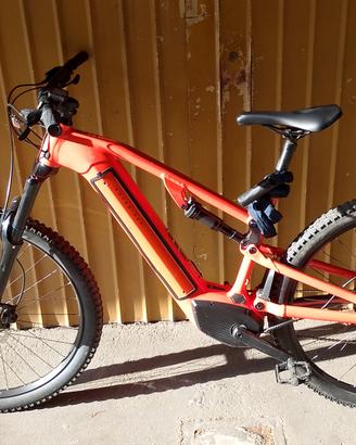 e-bike bicicletta Mountain bike elettrica 