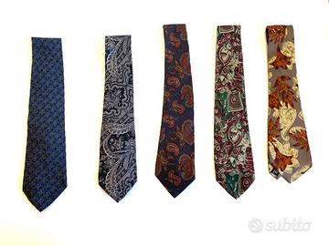 Set cravatte