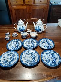 Set di ceramiche Blu