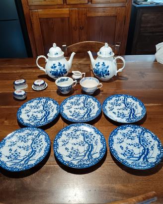 Set di ceramiche Blu