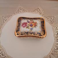 Vecchio cofanetto in ceramica blu e oro marchiato
