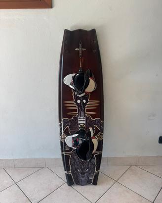 tavola da wakeboard hyperlite con attacchi