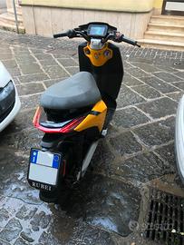 Motorino elettrico piaggio one l active