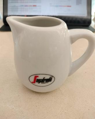 lattiera Segafredo 