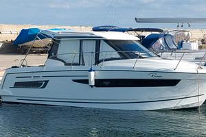 Jeanneau merry fisher 895 off-shore