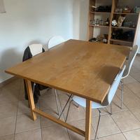 TAVOLO LEGNO + 4 SEDIE