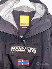 Giacca napapijri nuova usata una volta