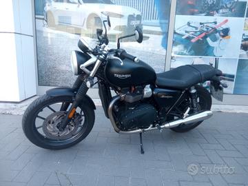 Triumph Street twin 900 Abs