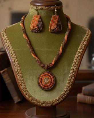 Set gioielli collana orecchini retro vintage chic