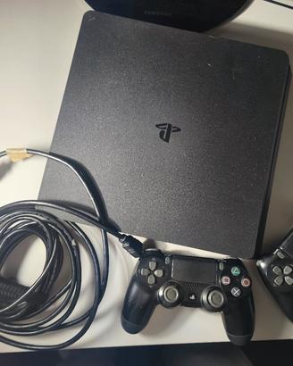 PS4 Slim (500GB)  + 2 Controller + Cavi 