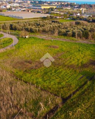TER. AGRICOLO A TERRACINA