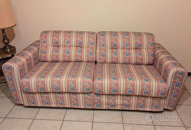 Divano letto matrimoniale 