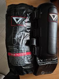 guanti da grappling  e paratibie