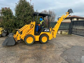 P161 Terna 35 q JCB 1CX