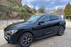 ALFA ROMEO STELVIO Q4 210CV