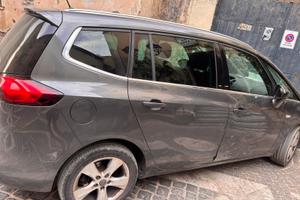 OPEL ZAFIRA TOURER