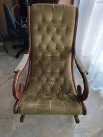 Poltrona a dondolo capitonné 