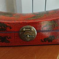 Scatola portagioie cinese manifattura artigianale