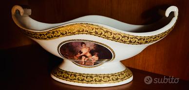 Centrotavola antico in porcellana bianco e oro