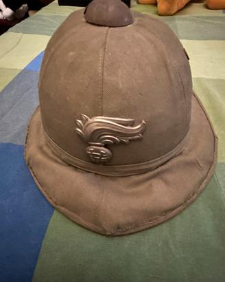 Casco coloniale da Carabiniere