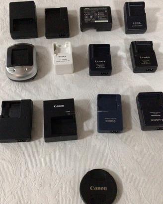 12 carica per macchine fotografiche