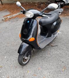 Vespa Piaggio ET 50 