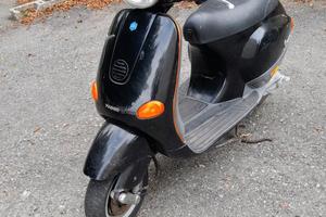 Vespa Piaggio ET 50 