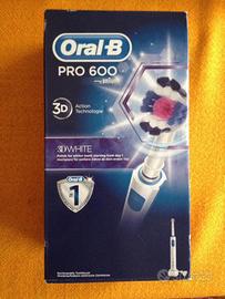Spazzolino oral b originale in scatola imballata