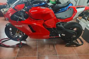 ducati desmosedici rr