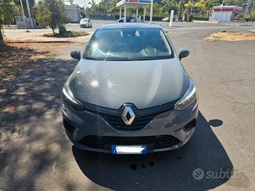 Renault Clio i.m.p.i.a.n.t.o. Gpl c.a.s.a. m.a.d.r