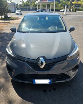 Renault Clio i.m.p.i.a.n.t.o. Gpl c.a.s.a. m.a.d.r