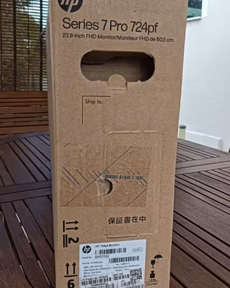 N.1 Monitor HP Series 724pf 23,8" IPS 100Hz
