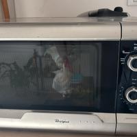 Microonde Whirlpool in buono stato 