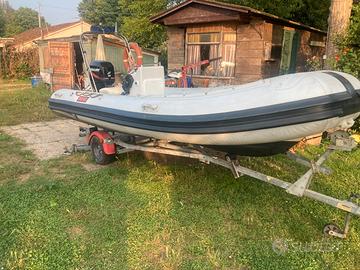 Gommone 5 mt Mercury 40 4t EFI carrello