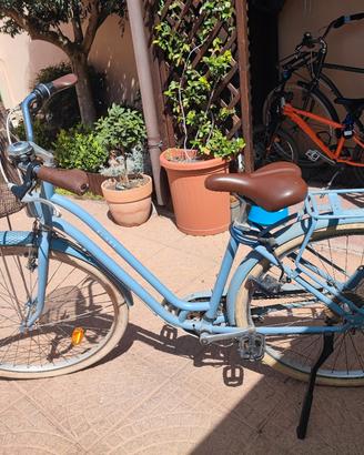 ELOPS

Bici città ELOPS 520 telaio basso blu jeans