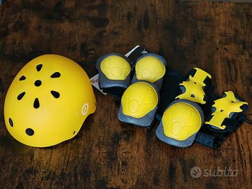 casco e paracolpi per bici e skateboard 3-8 anni