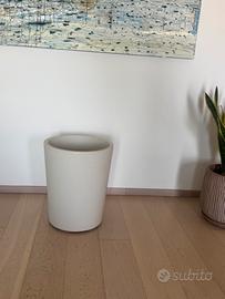 Vaso Millenium resina 43.5x53.3 con riserva acqua
