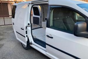 VOLKSWAGEN CADDY   1.6 tdI 102 CV