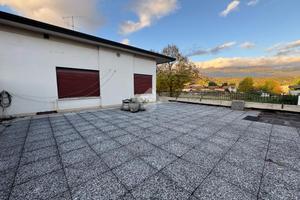 4 LOCALI A VITTORIO VENETO