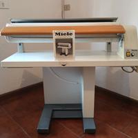 Stiratrice pieghevole Miele