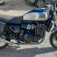 Triumph Thunderbird 900 3 cilindri sport 