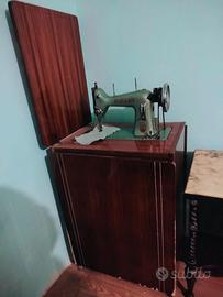 Macchina da cucire Keller-K 31 a pedale con mobile