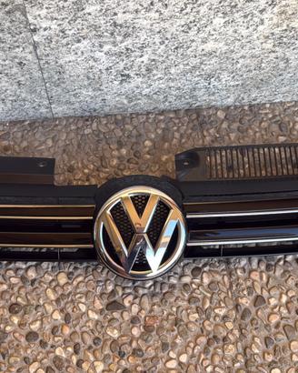 Mascherina + logo Golf 6 sei VI Highline