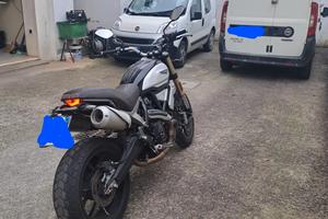 moto ducati scrambler 1100 KF 
