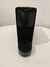 Macchina Nespresso essenza mini